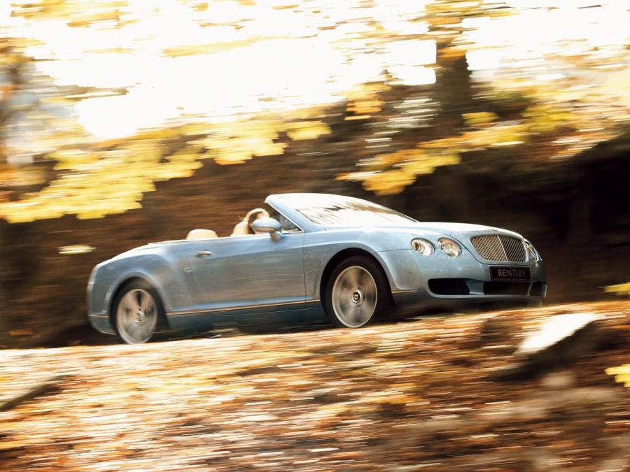  Bentley Continental GTC 2006 года  (фото 22 из 34)